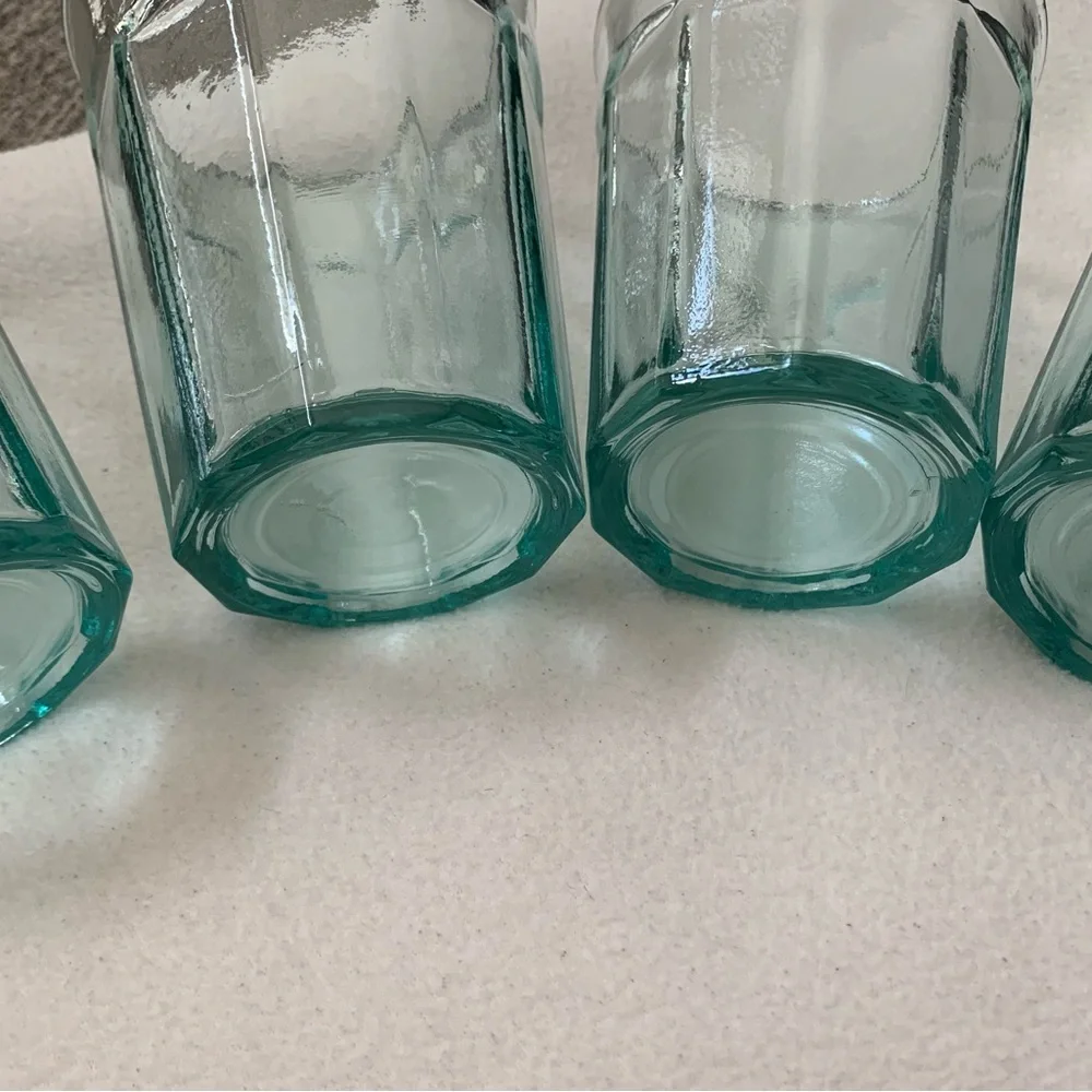 Set of 4 drinking glasses